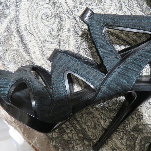 Aperlai Black Green Cutout Peep Toe Heeled Stilettos Heels Sandals Size 37 US 7 - Picture 9 of 15